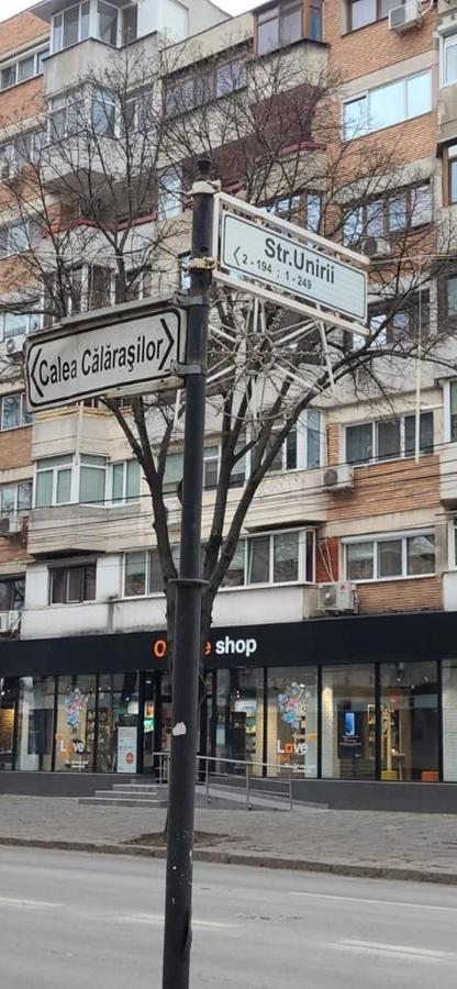 Tribunal Apartament Langa Faleza Dunarii Brăila Exterior photo